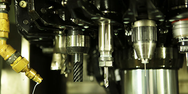 Nahaufnahme CNC-Fräsmaschine
